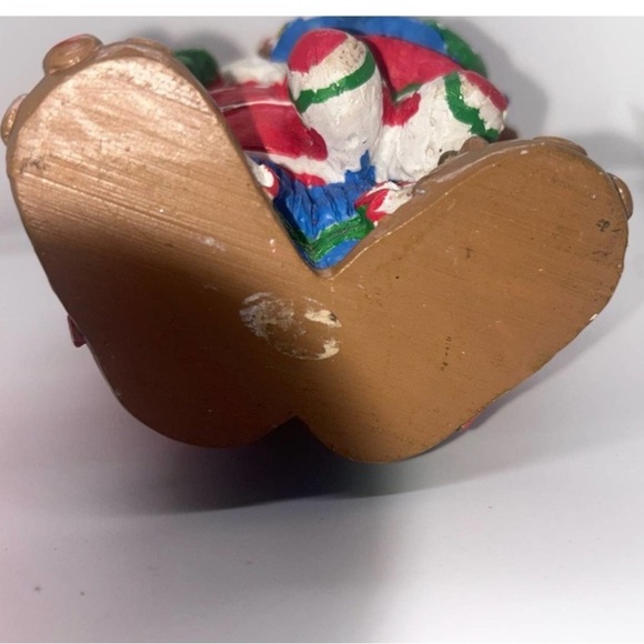 Vintage Whimsical Santa Figurine Resin 90s Colorful Gingerbread Christmas Décor - Picture 7 of 8